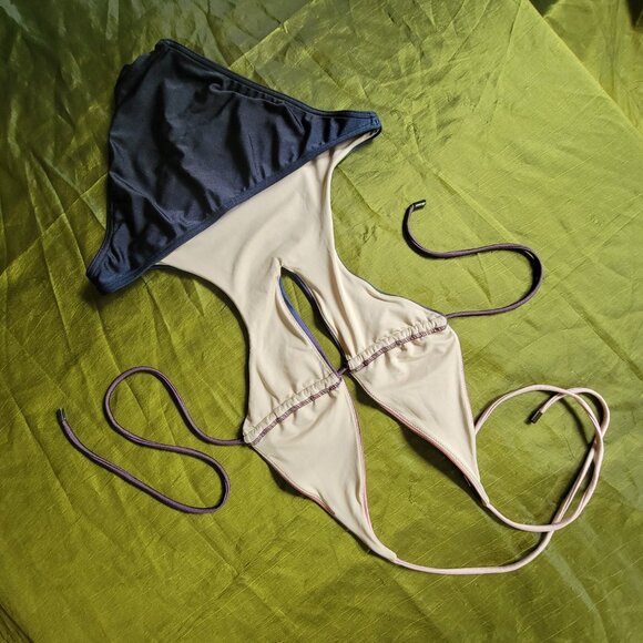 Victoria's Secret Ombre Bathing Suit Size Small - Picture 2 of 6